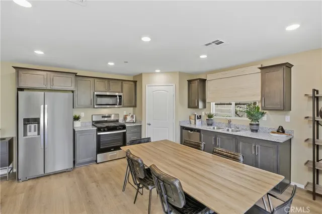 $699,900 | 8265 Perada Street, Jurupa Valley, CA 92509