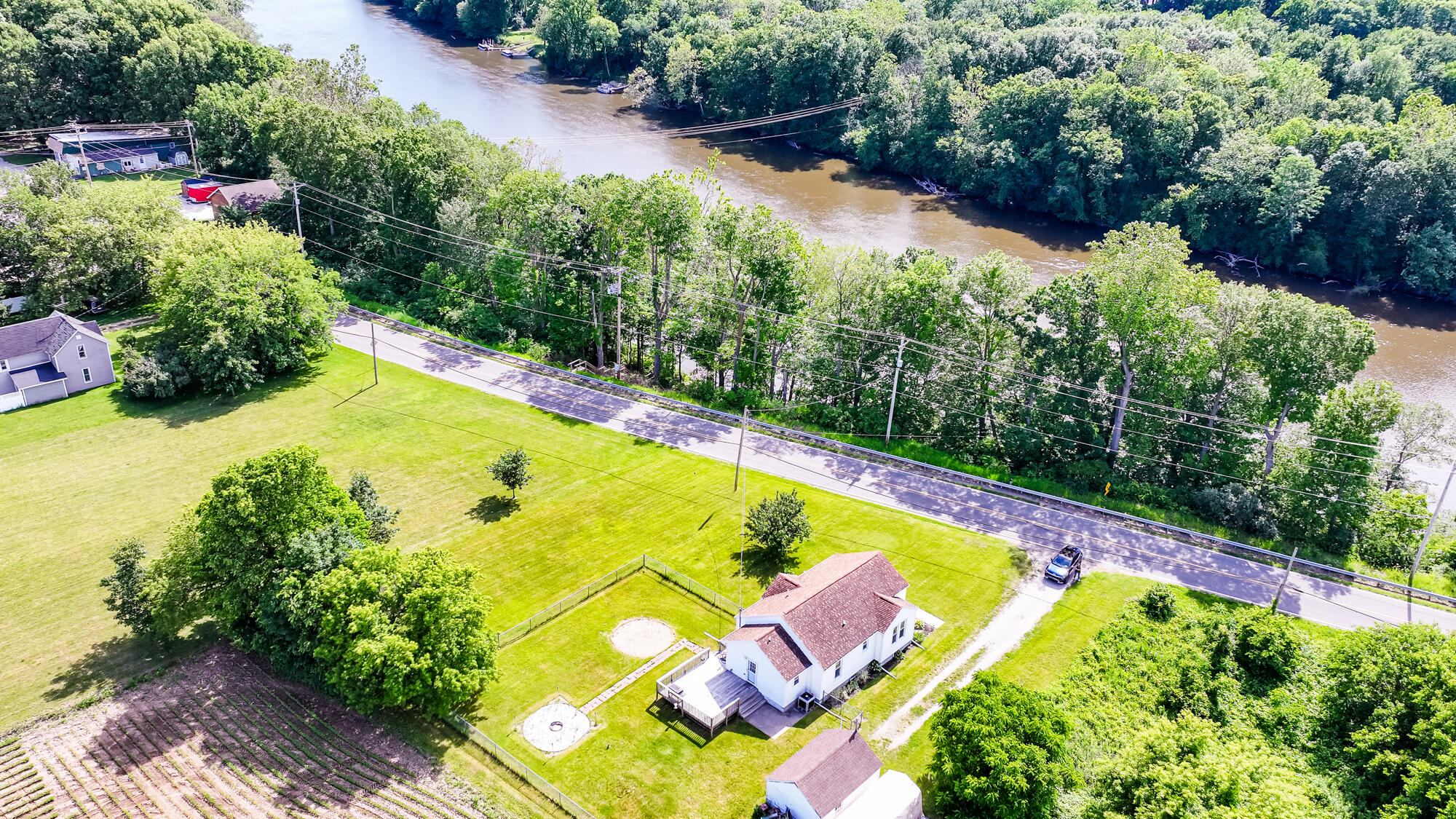 4025 River Road Sodus, MI 49126 - Photo 30 of 33 River Road-135