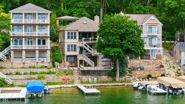 $1,185,000 | 900 Ln 105 Lake James, Angola, IN 46703