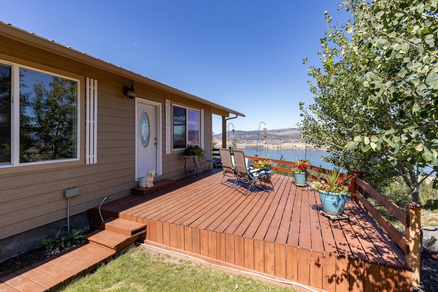 39235 Sun Ridge Seven Bays, WA 99122 - Photo 5 of 21 Gallery Image 5