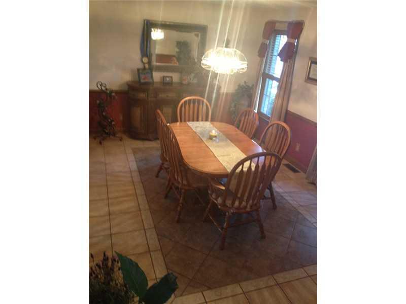 609 South Buckingham Road Yorktown, IN 47396 - Photo 3 of 24 Gallery Image 3