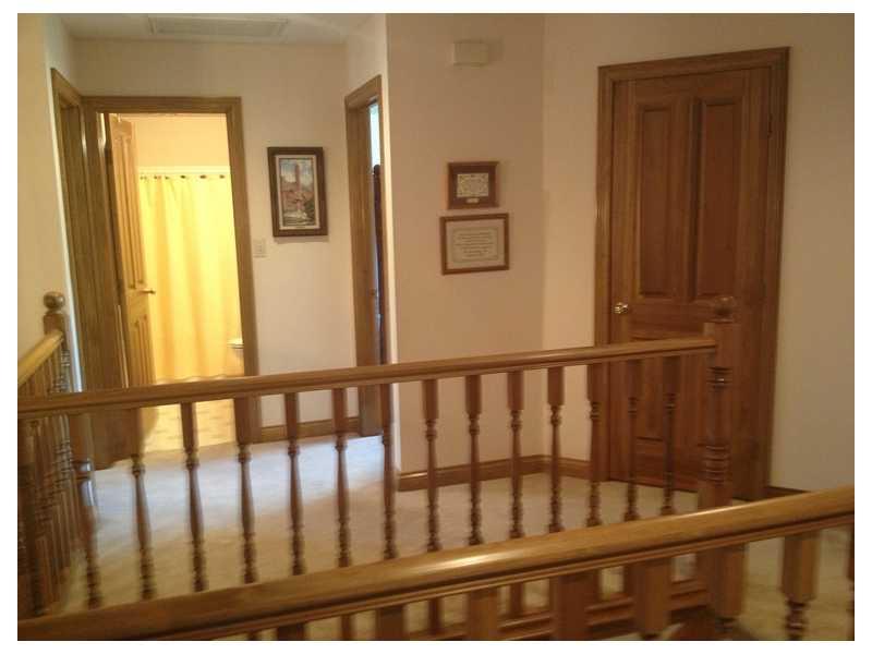 609 South Buckingham Road Yorktown, IN 47396 - Photo 7 of 24 Gallery Image 7