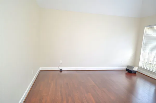 $2,295 | 11822 Hillbrook Drive, Houston, TX 77070