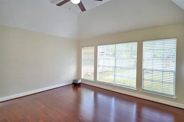 $2,295 | 11822 Hillbrook Drive, Houston, TX 77070