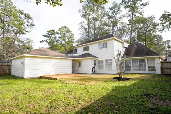 $2,295 | 11822 Hillbrook Drive, Houston, TX 77070