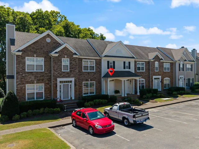 $306,000 | 2271 Dewey Drive, Unit J2, Spring Hill, TN 37174