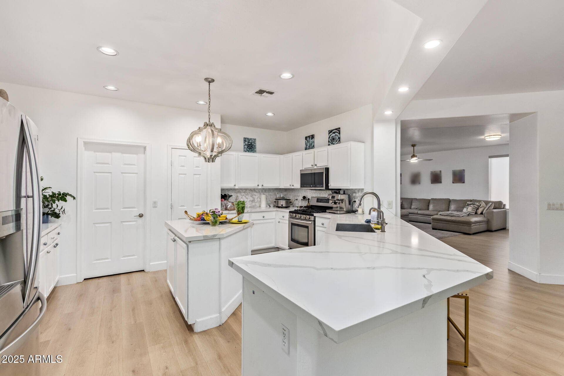 16609 North 40th Drive Phoenix, AZ 85053 - Photo 18 of 37 18 - 40th