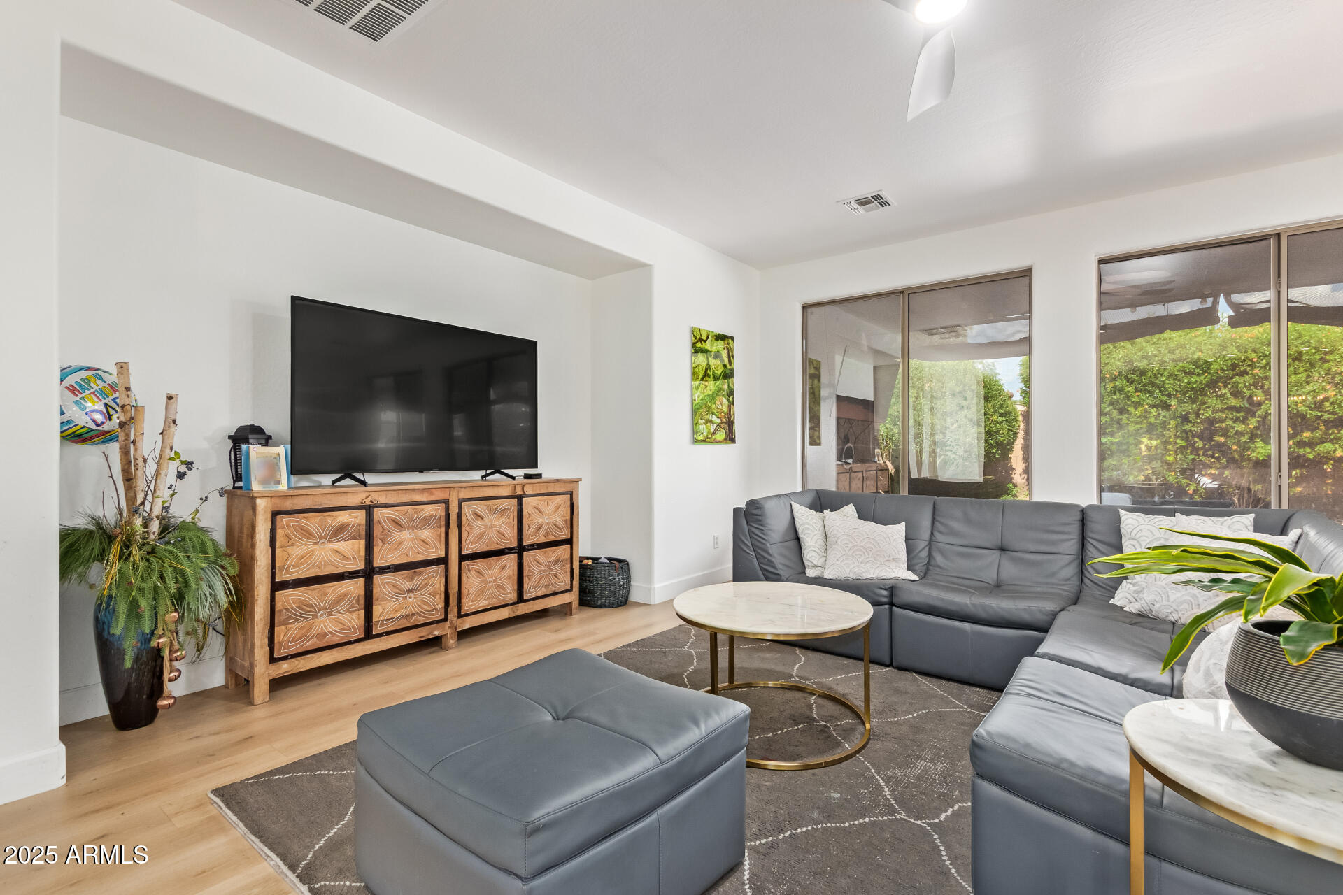 16609 North 40th Drive Phoenix, AZ 85053 - Photo 10 of 37 10 - 40th