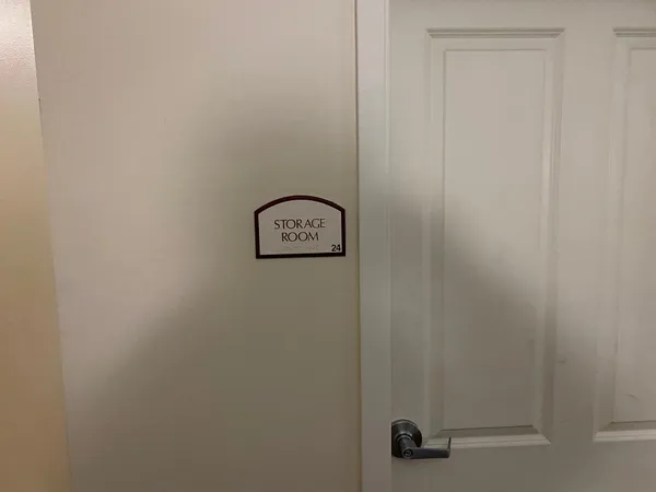 $1,950 | 4110 South Lake Drive, Unit 334, St. Francis, WI 53235