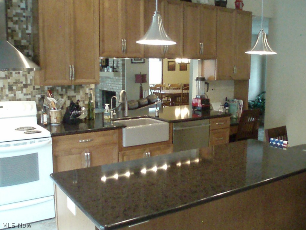 10746 Gate Post Road Strongsville, OH 44149 - Photo 12 of 20 Gallery Image 12