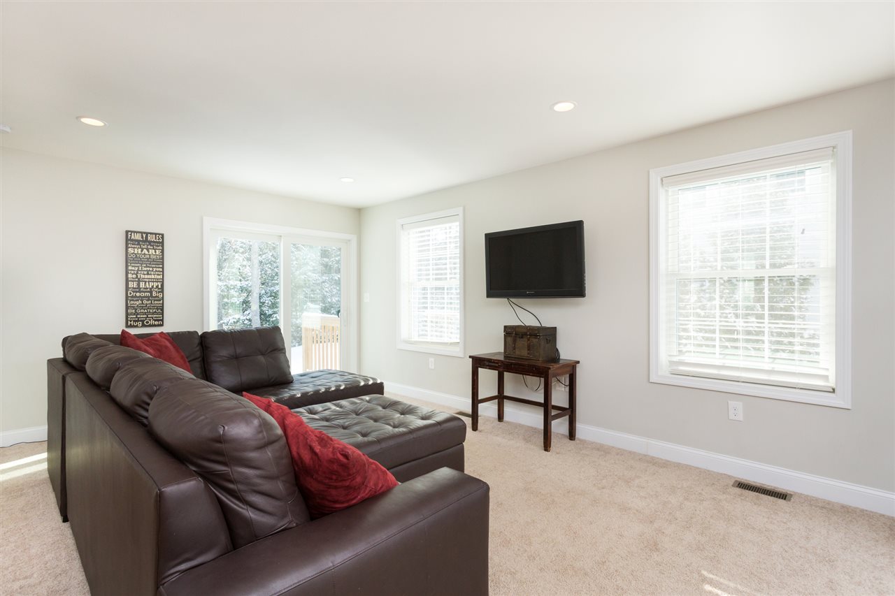 20 Constitution Way Rochester, NH 03867 - Photo 11 of 40