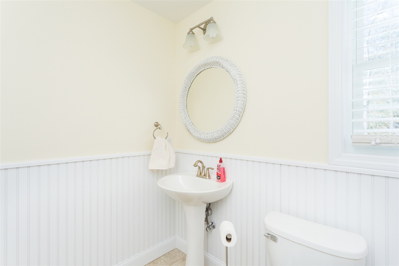 20 Constitution Way Rochester, NH 03867 - Photo 19 of 40