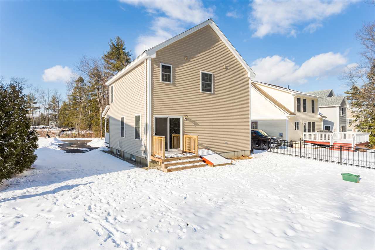 20 Constitution Way Rochester, NH 03867 - Photo 4 of 40