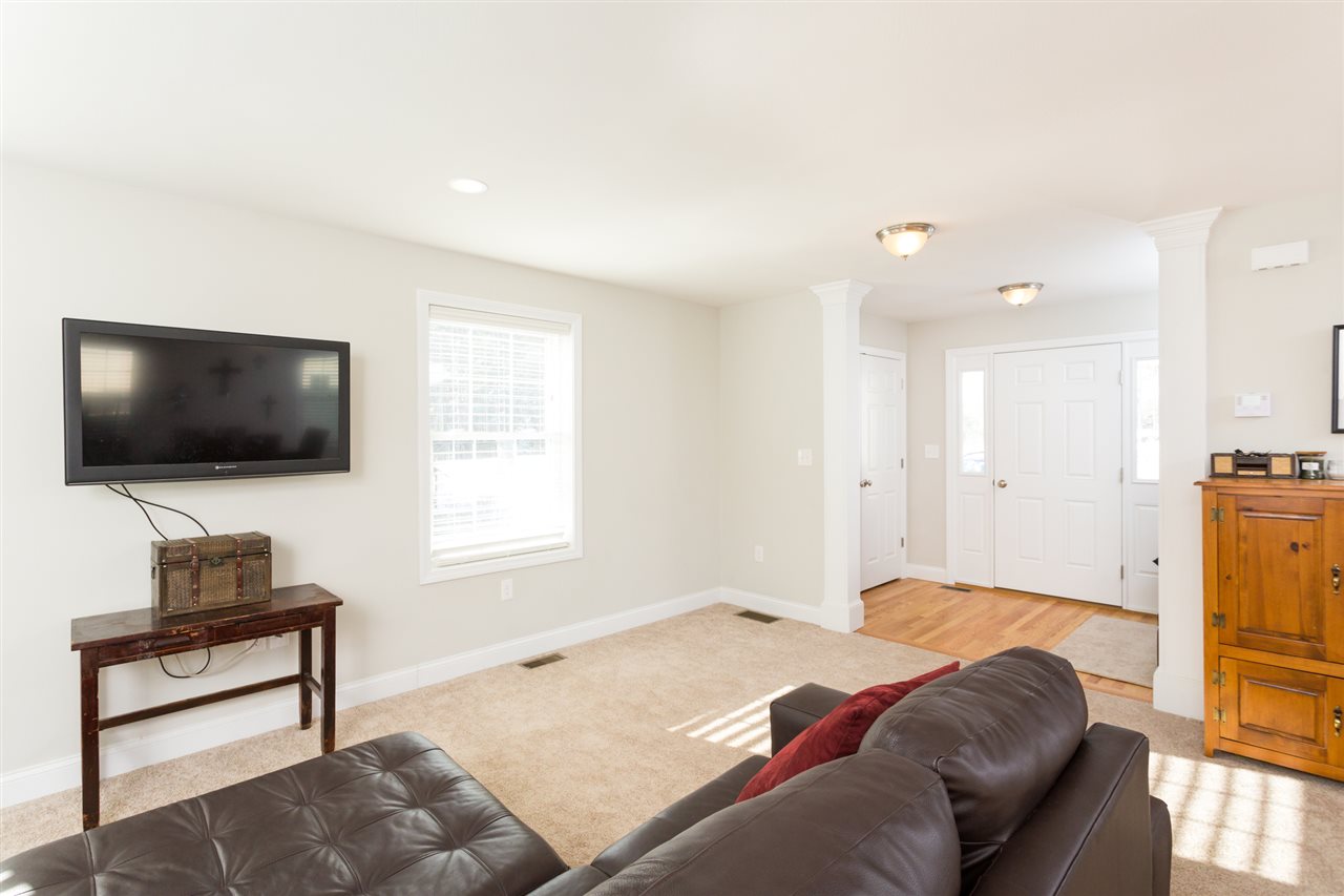 20 Constitution Way Rochester, NH 03867 - Photo 10 of 40
