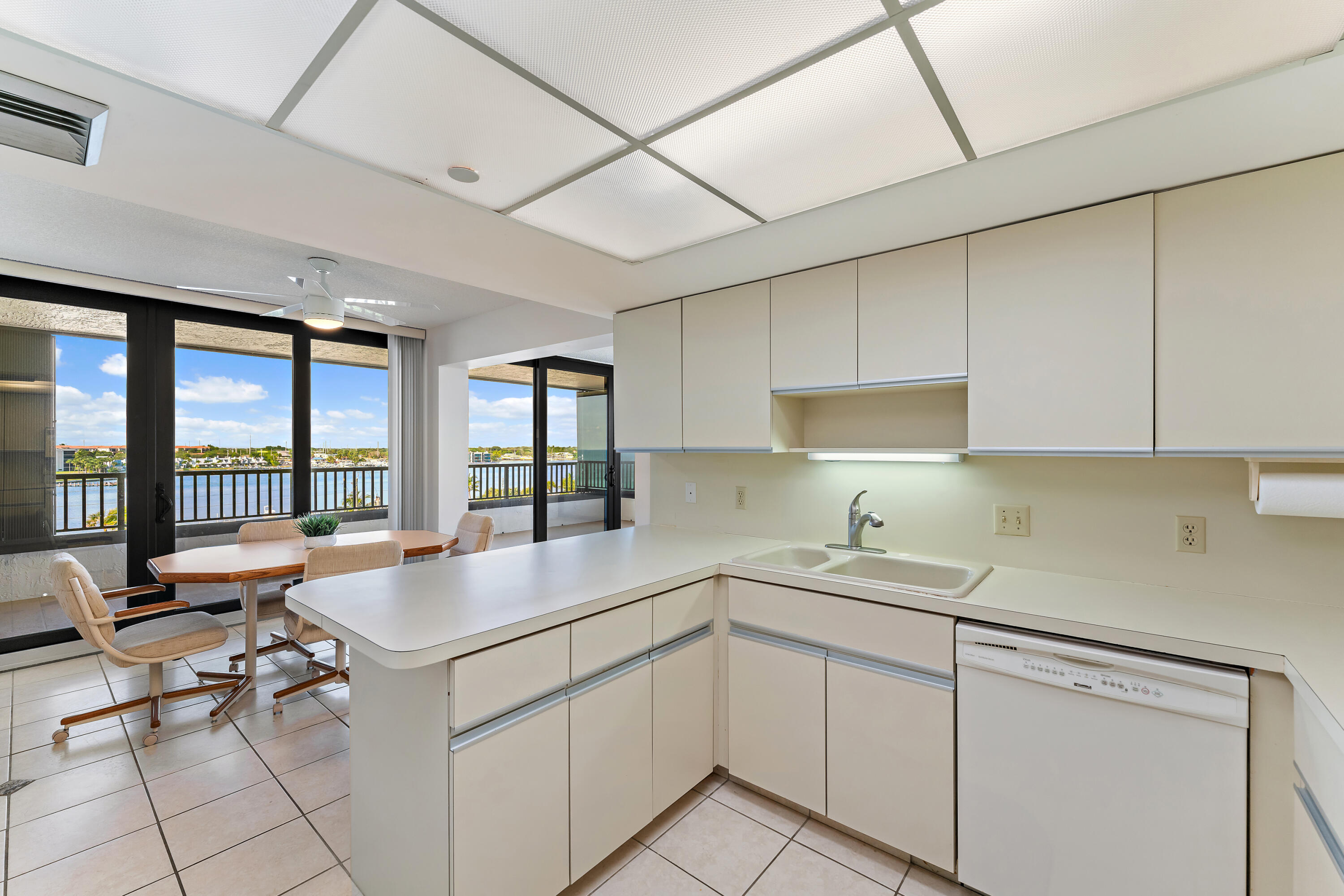 19900 South Beach Road, Unit 601 Jupiter, FL 33469 - Photo 32 of 84 062-19900BeachRd-601-Jupiter-FULL