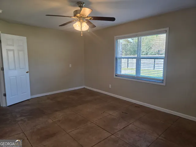 $1,900 | 310 West 5th Street, Rincon, GA 31326