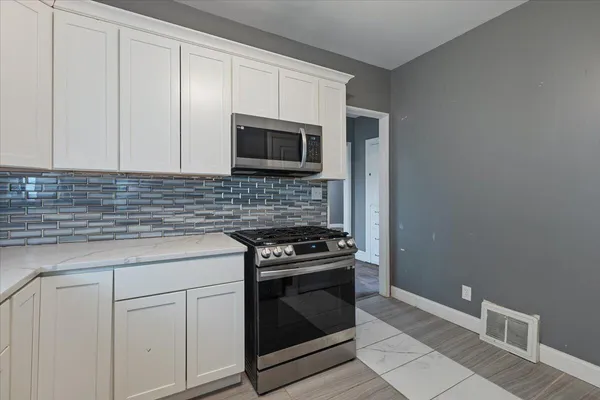 $1,875 | 456 Bridge Street, Gary, IN 46404