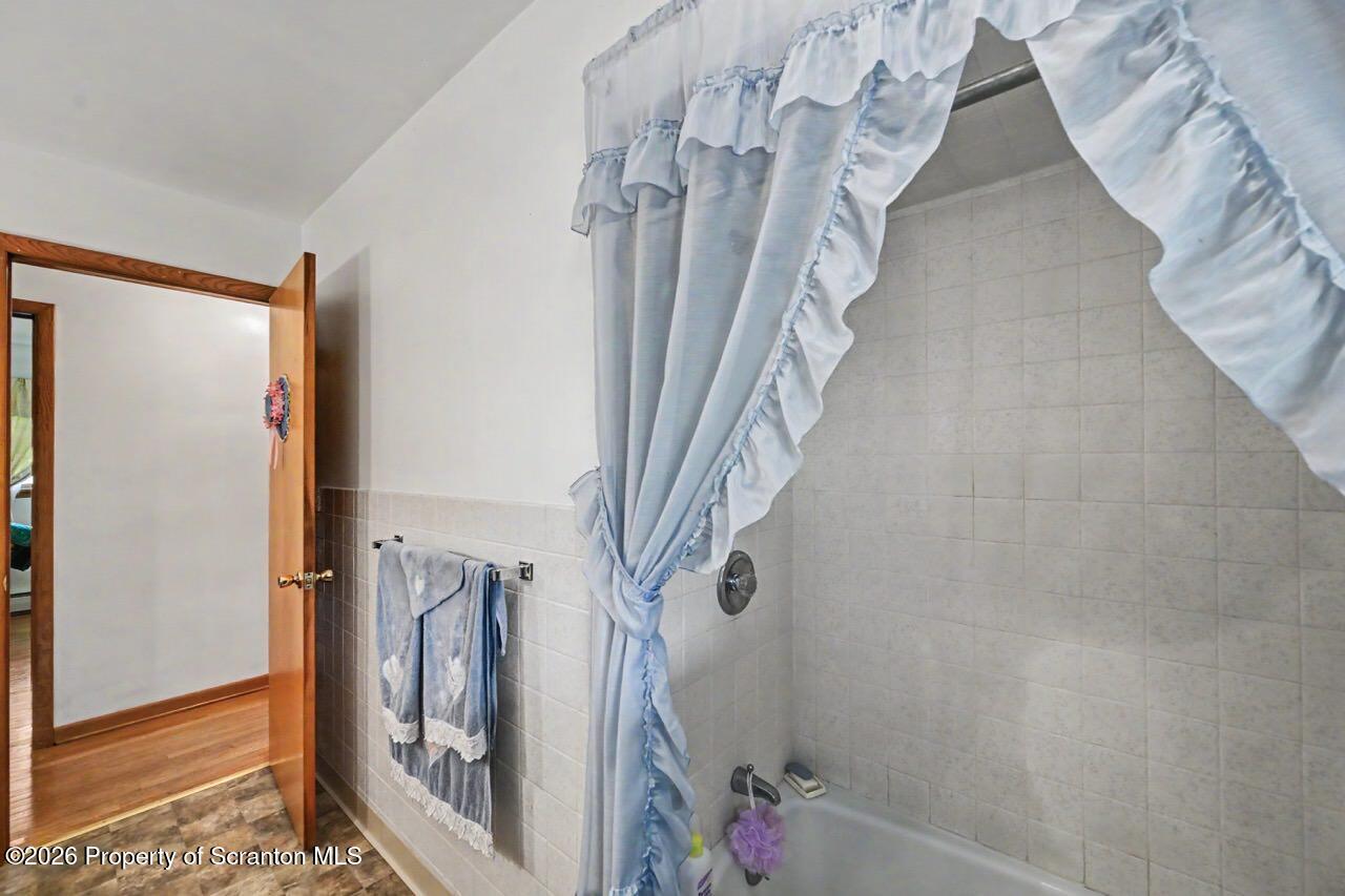 1908 Newton Ransom Boulevard Clarks Summit, PA 18411 - Photo 37 of 82 1908 Newton Ransom Blvd 32 Large