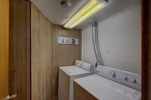 $585,000 | 1010 Mills Street, Black Earth, WI 53515