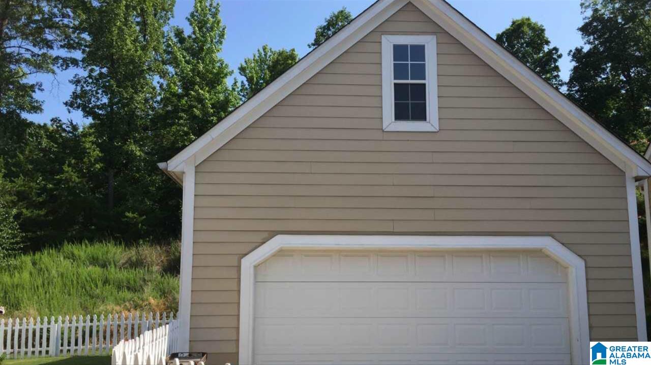 6399 North Clubview Circle Bessemer, AL 35022 - Photo 2 of 3