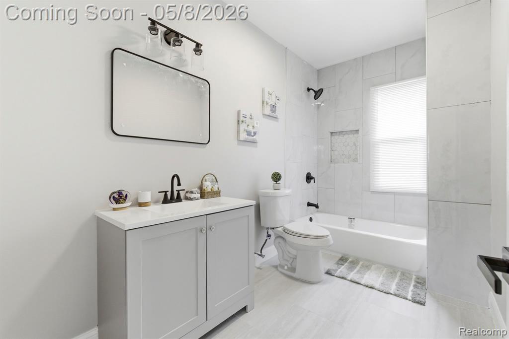 3869 Harding Street Detroit, MI 48214 - Photo 18 of 36
