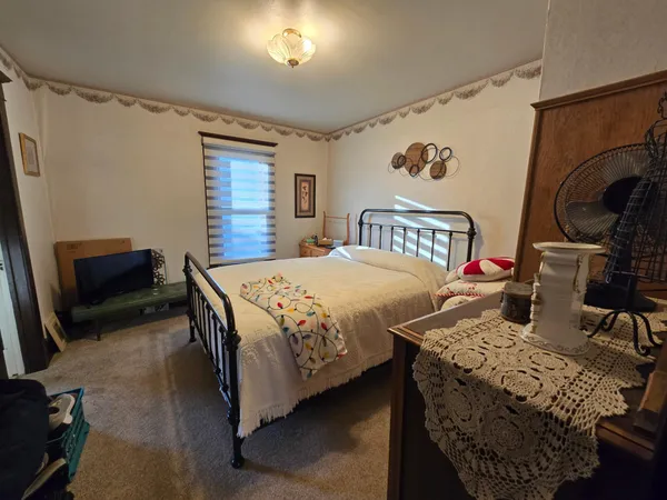 $139,900 | 320 2nd Street Southwest, Pipestone, MN 56164