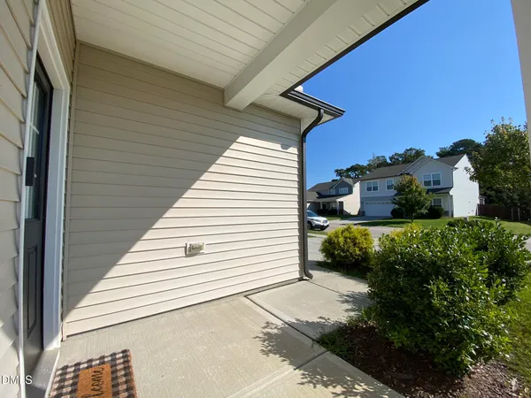 $2,250 | 2533 Tummel Lane, Fuquay-Varina, NC 27526