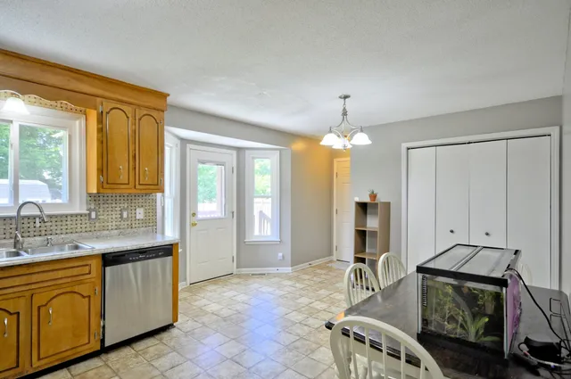 $1,700 | 1408 Marla Court, Clarksville, TN 37042