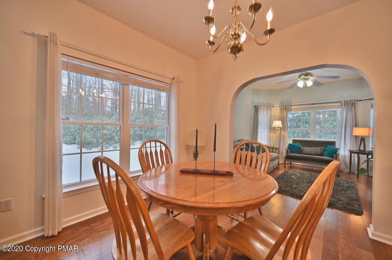 135 Skytop Road Long Pond, PA 18334 - Photo 7 of 26 Dining