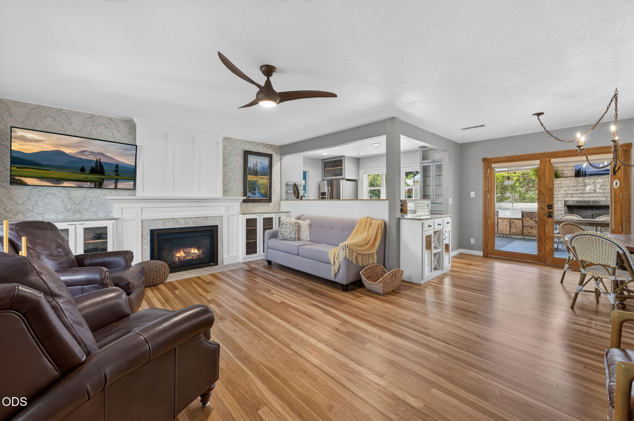 807 Northeast 10th Street Bend, OR 97701 - Photo 25 of 59