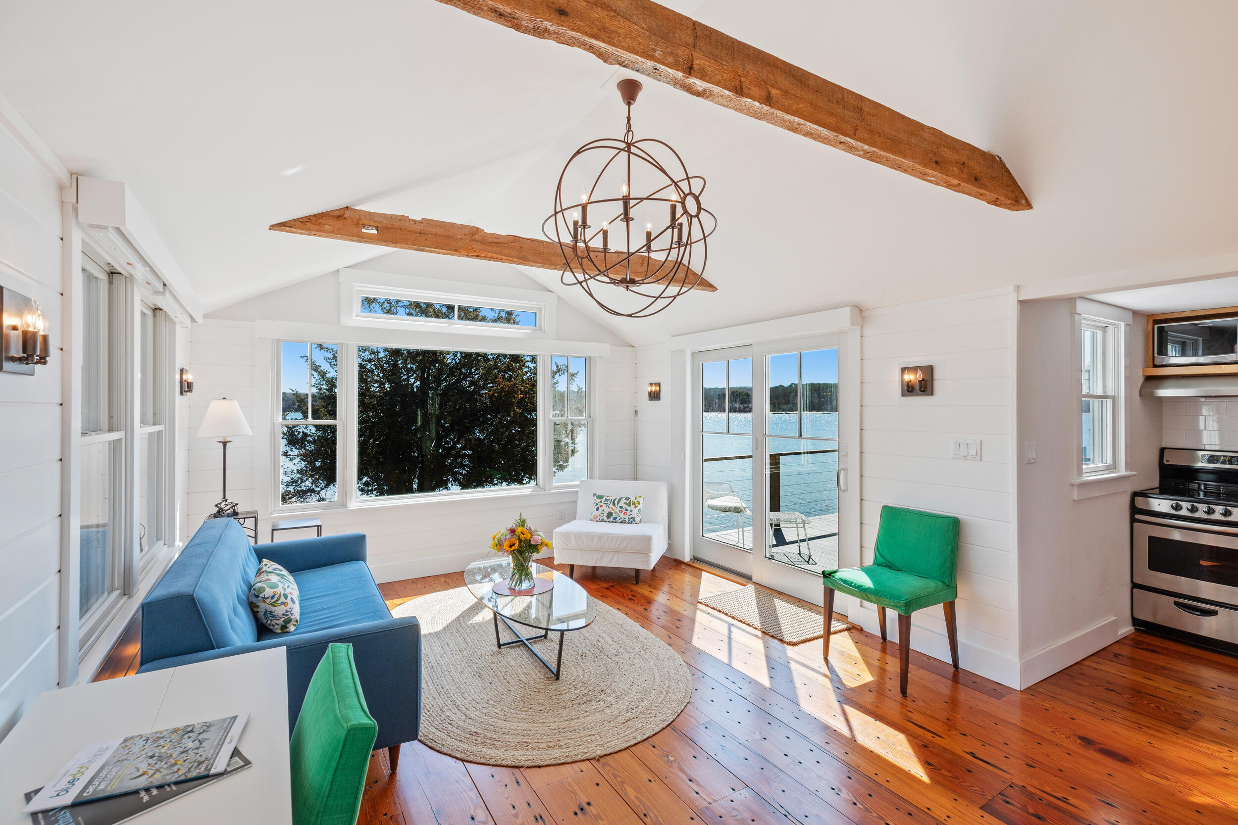 61 Hines Point Road Vineyard Haven, MA 02568 - Photo 7 of 19 Living room