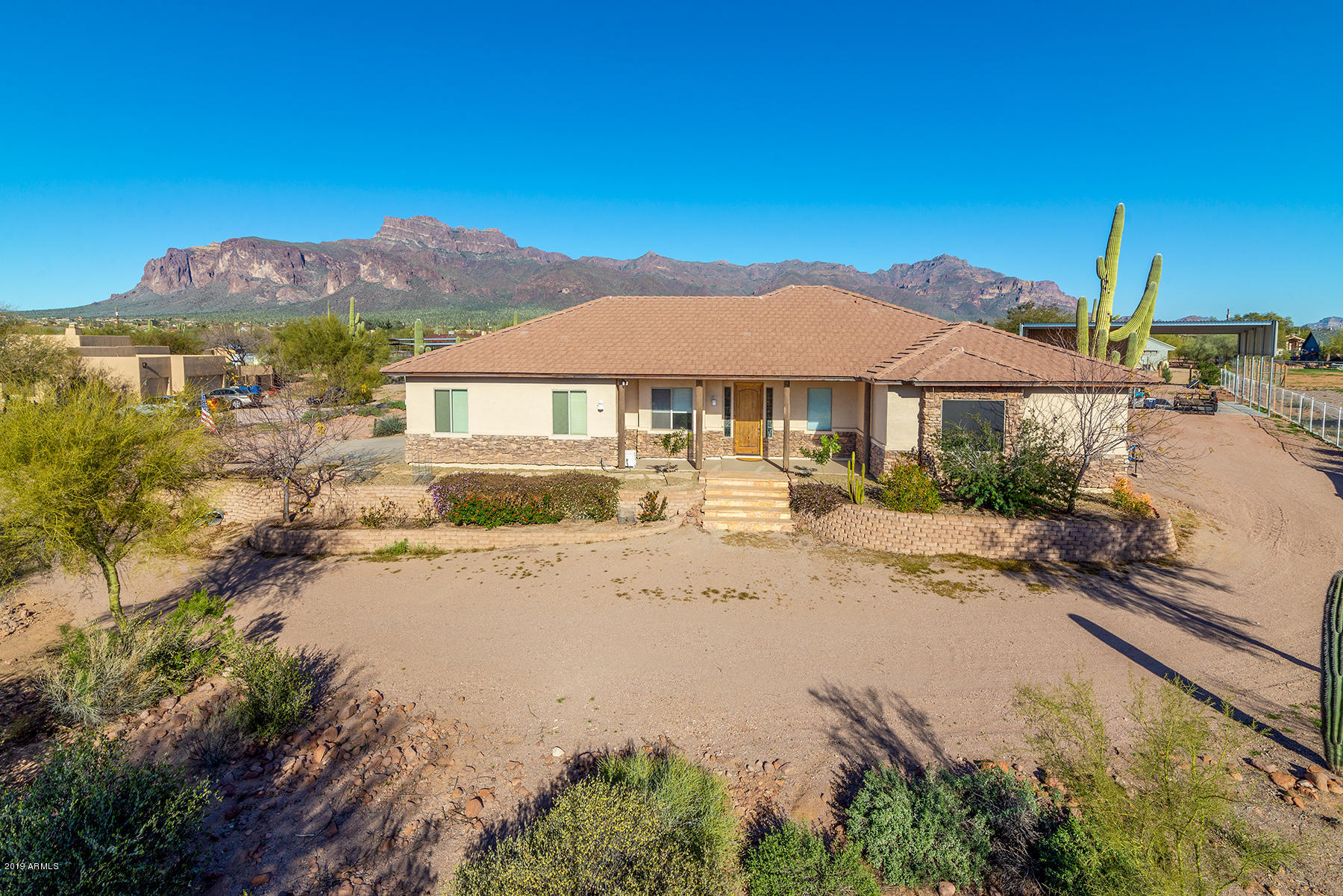 2005 South Val Vista Road Apache Junction, AZ 85119 - Photo 1 of 29 FRONT OF HOME - VIEWS!