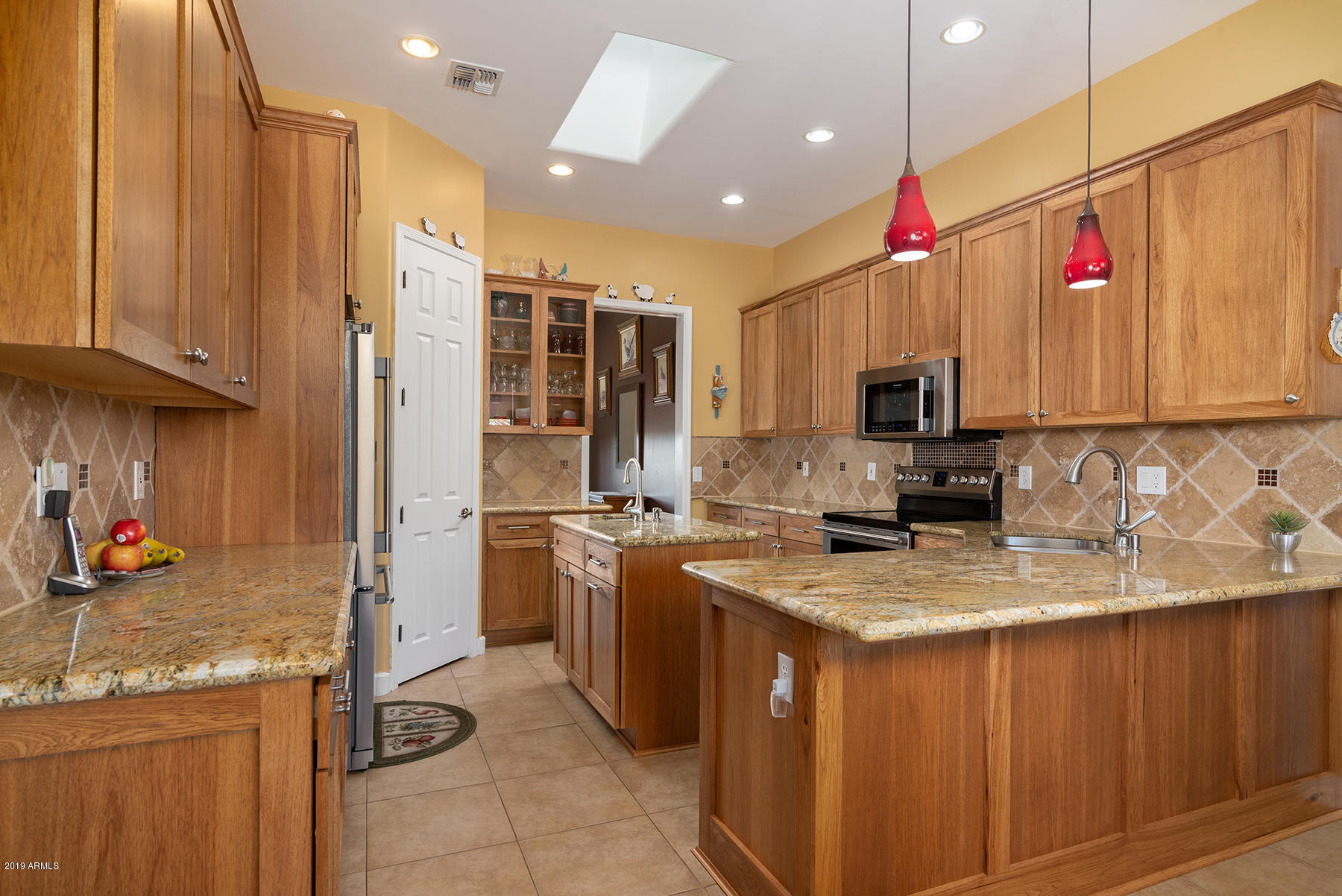 2005 South Val Vista Road Apache Junction, AZ 85119 - Photo 11 of 29 BEAUTIFUL KITCHEN