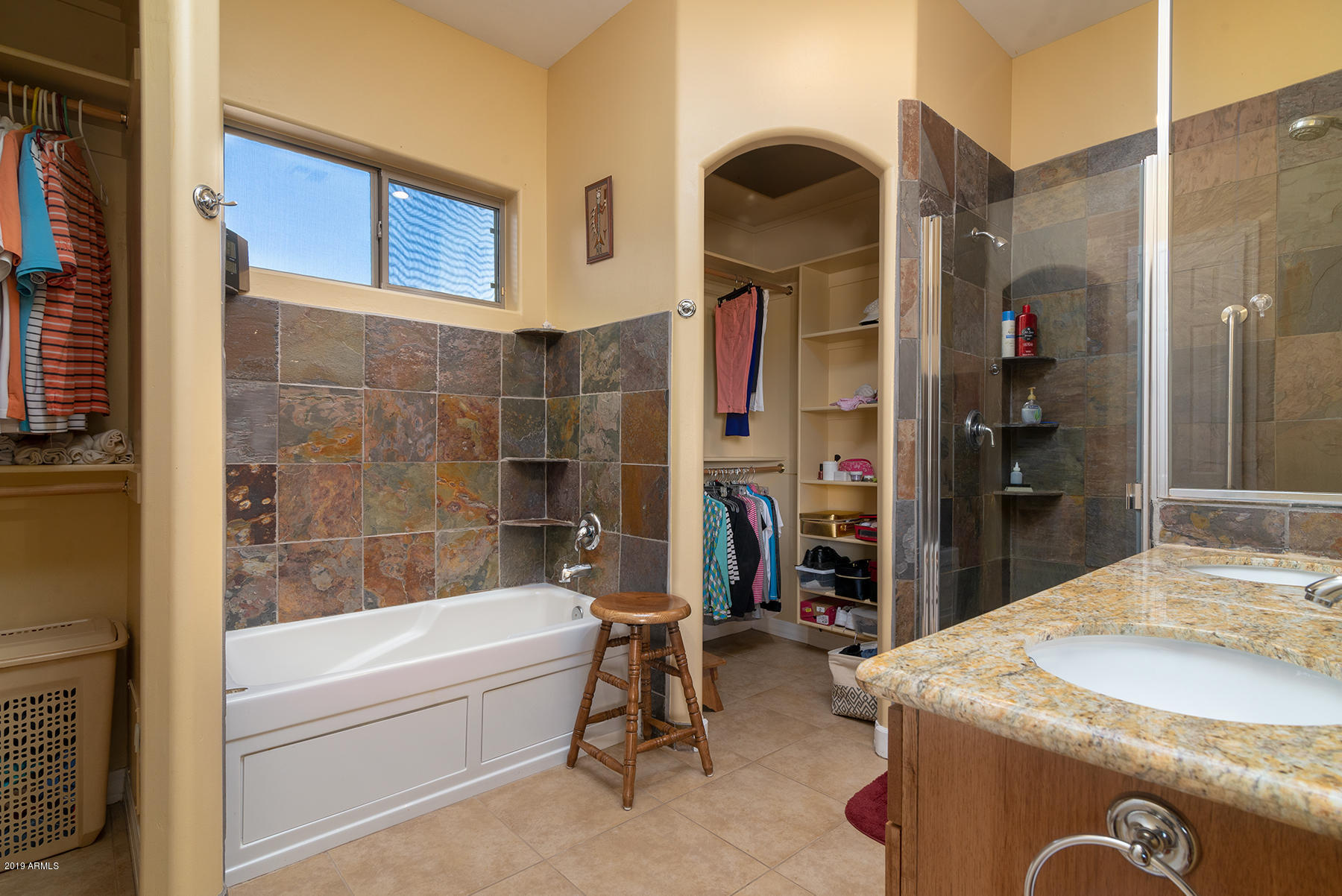 2005 South Val Vista Road Apache Junction, AZ 85119 - Photo 18 of 29 BASTER BATH SHOWER & TUB