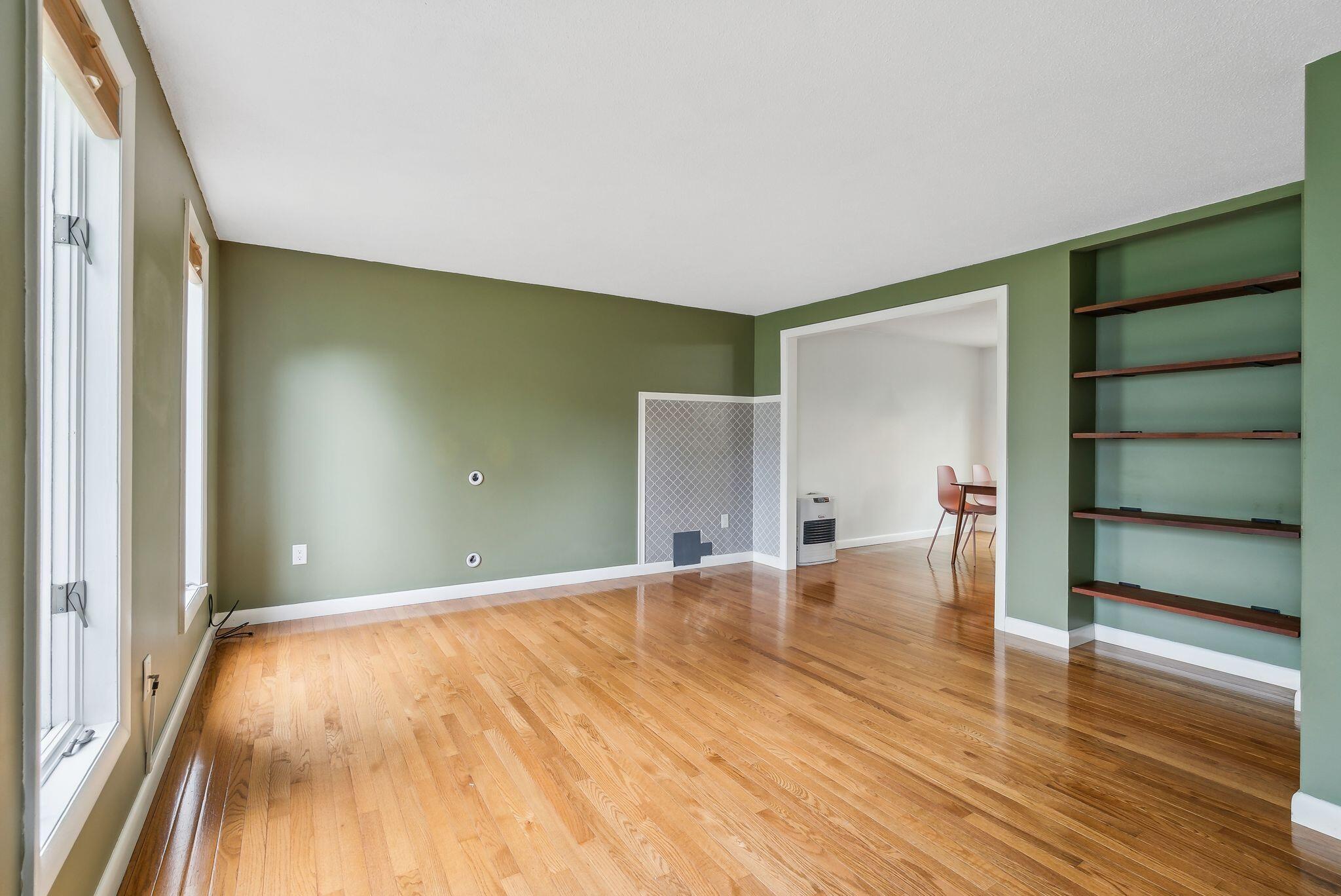 17 Graham Road, Unit 17 Westbrook, ME 04092 - Photo 3 of 23 Living Room