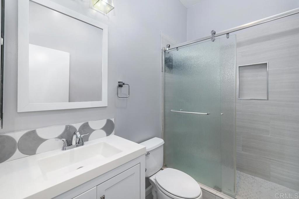 8328 Regents Road, Unit 1K San Diego, CA 92122 - Photo 12 of 25