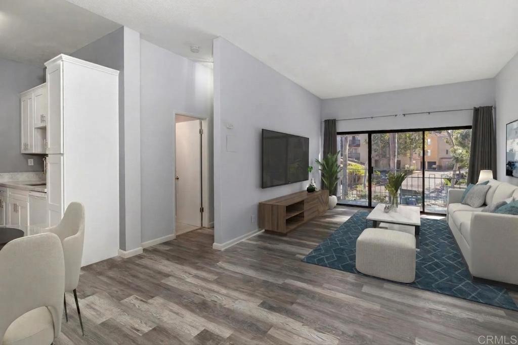 8328 Regents Road, Unit 1K San Diego, CA 92122 - Photo 3 of 25 Virtually Staged