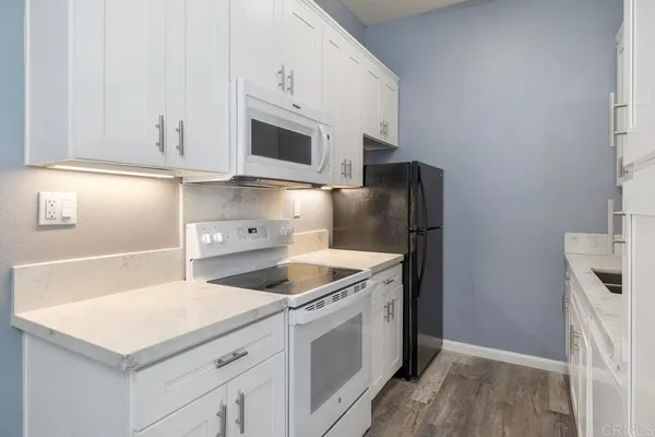 $455,000 | 8328 Regents Road, Unit 1K, San Diego, CA 92122