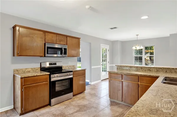 $2,050 | 125 Shawn Court, Hinesville, GA 31313