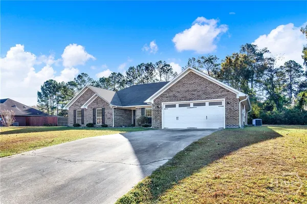 $2,050 | 125 Shawn Court, Hinesville, GA 31313
