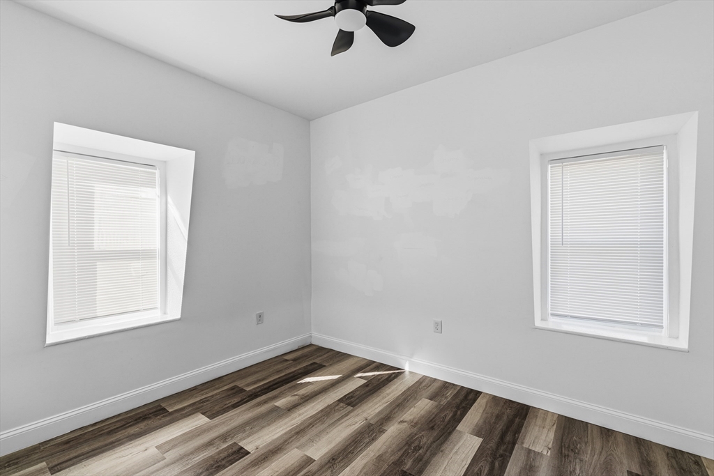 658 Third Street Fall River, MA 02721 - Photo 15 of 18