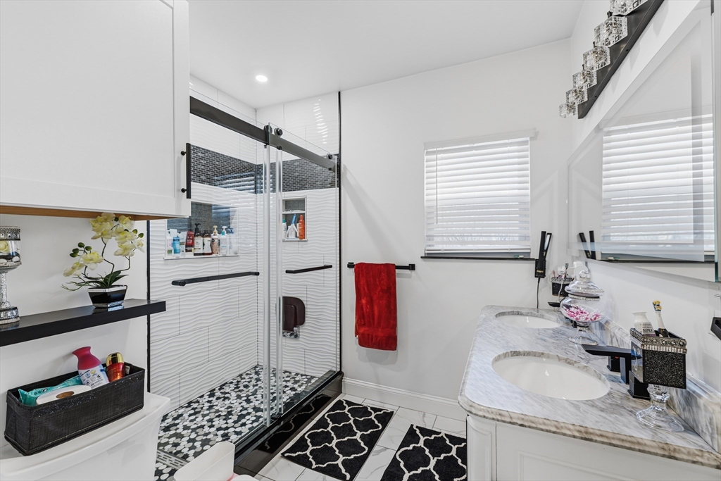 658 Third Street Fall River, MA 02721 - Photo 9 of 18