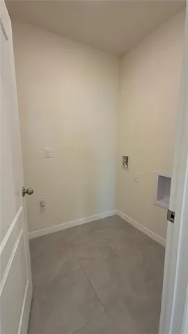 $2,150 | 611 Autumn Stream Drive, Auburndale, FL 33823