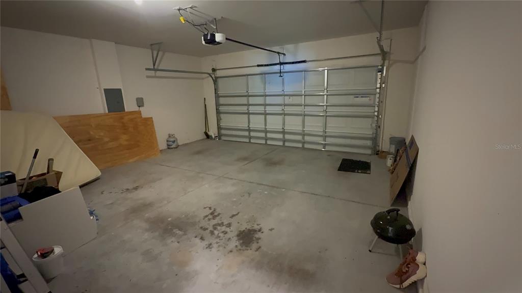 611 Autumn Stream Drive Auburndale, FL 33823 - Photo 20 of 30 a view of a garage