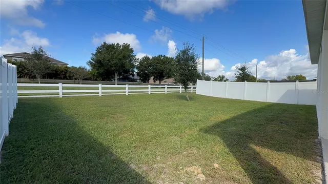 $2,150 | 611 Autumn Stream Drive, Auburndale, FL 33823