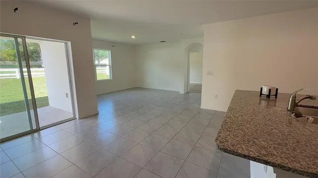 $2,150 | 611 Autumn Stream Drive, Auburndale, FL 33823