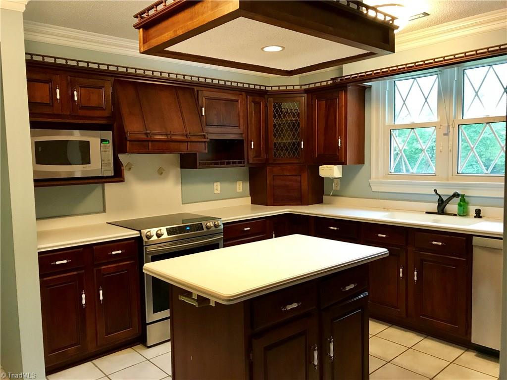 6527 Monnett Road Climax, NC 27233 - Photo 3 of 28 Gallery Image 3
