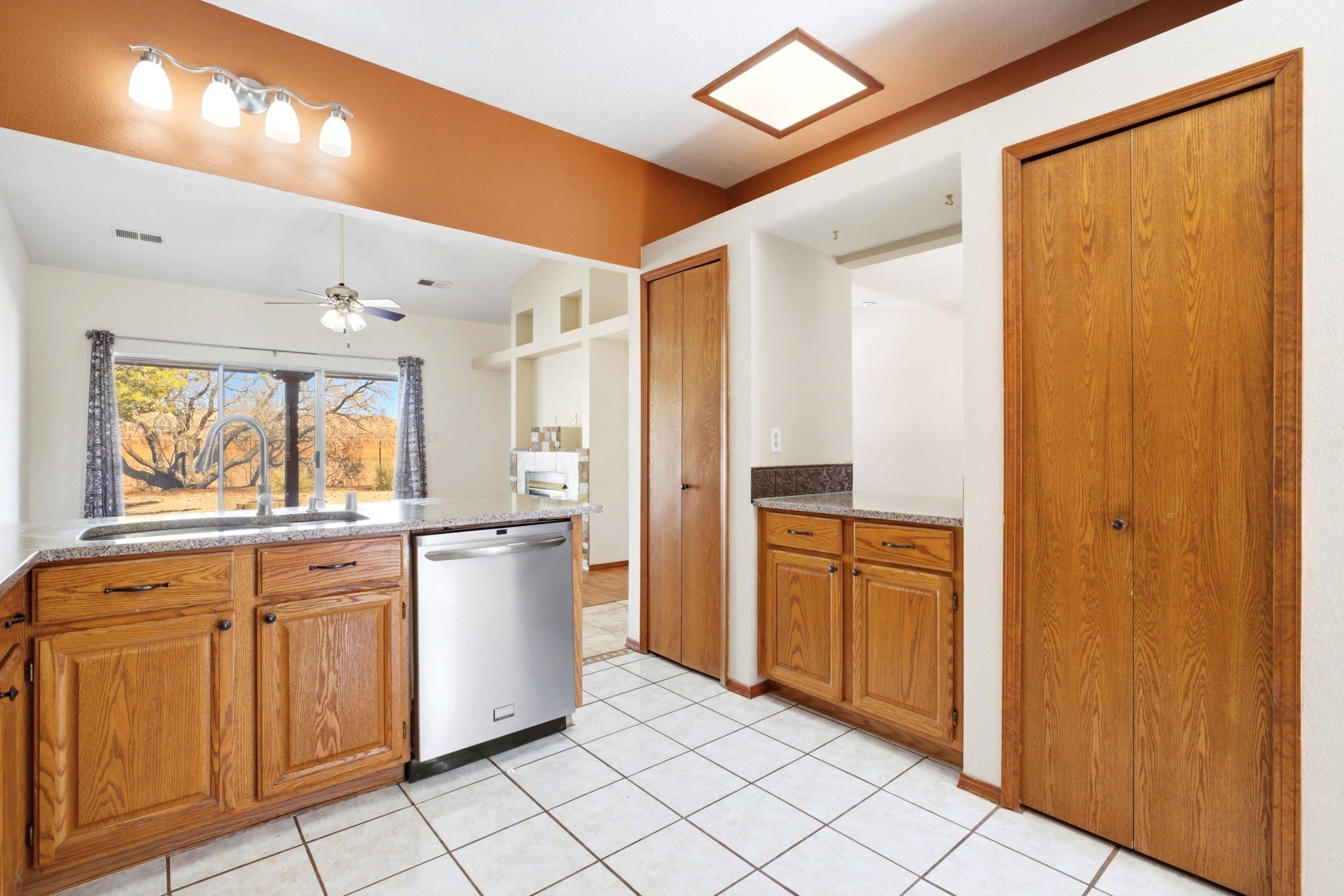 2881 Chessman Drive Southeast Rio Rancho, NM 87124 - Photo 18 of 38
