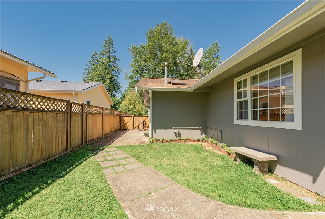 9504 Harvey Road Blaine, WA 98230 - Photo 25 of 26 Gallery Image 25