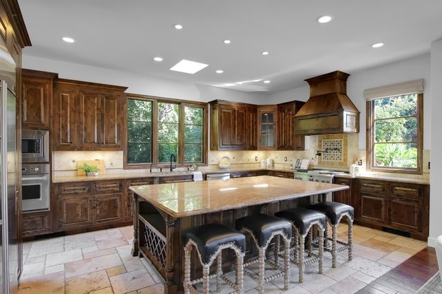 $2,925,000 | 3834 La Cumbre Hills Lane, Santa Barbara, CA 93110